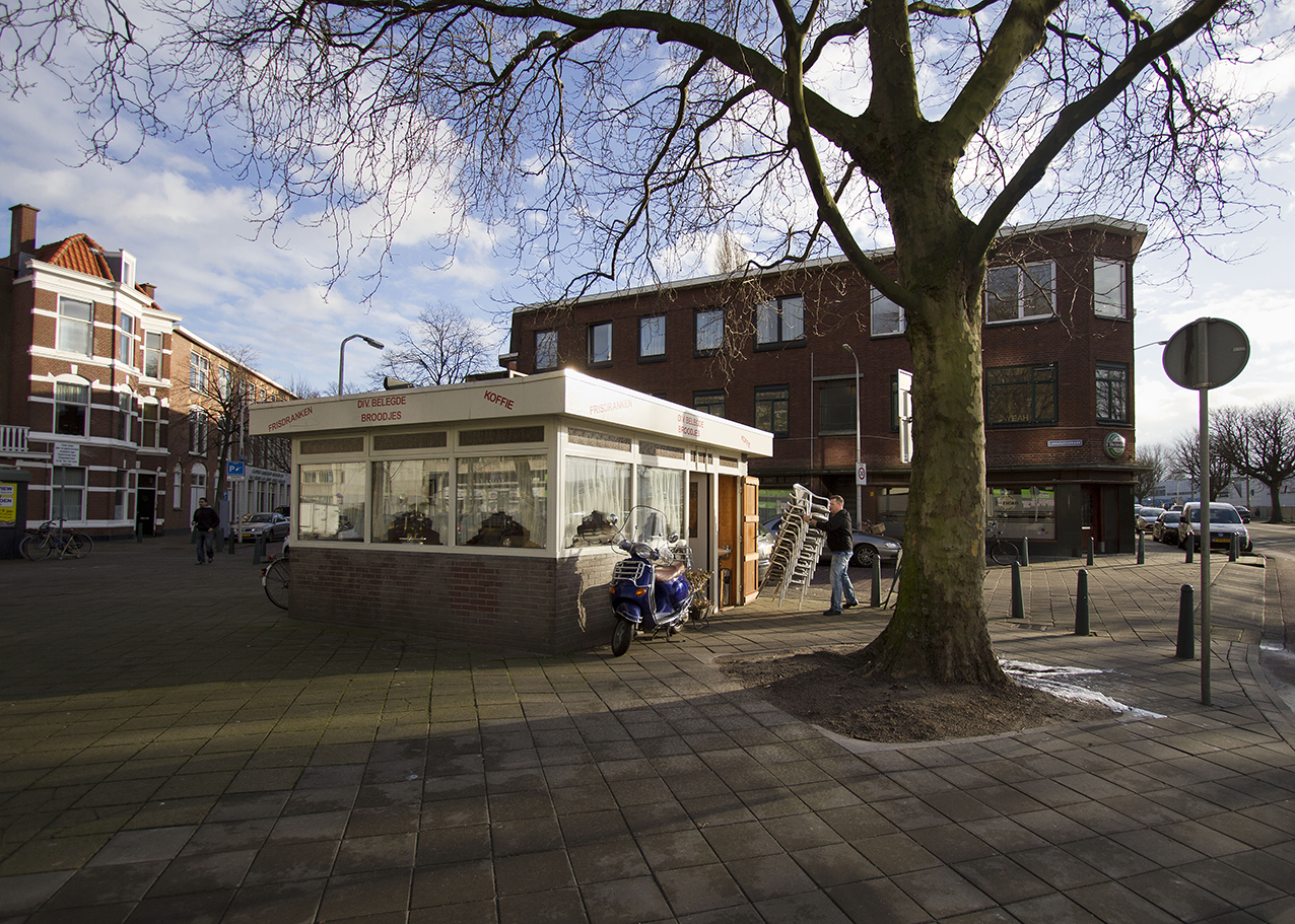 robin-butter-haagsekoffietent-tweedennen-gemeente-den-haag-haags-gemeente-archief-thehague-koffie-coffee-social-documentary.png