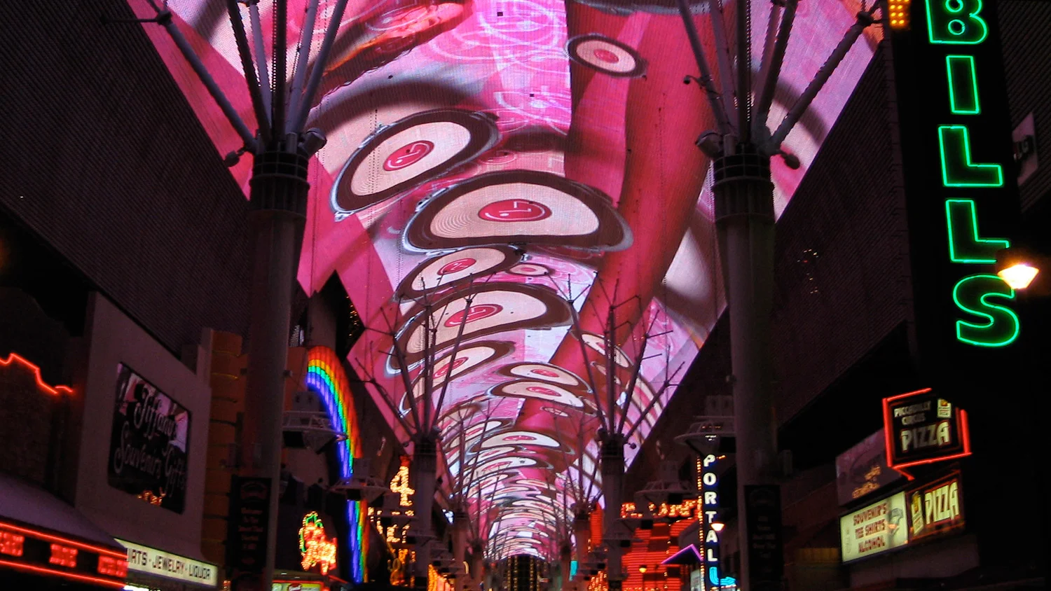 BARNYCZ-GROUP-FREMONT-STREET-LG-2.JPG