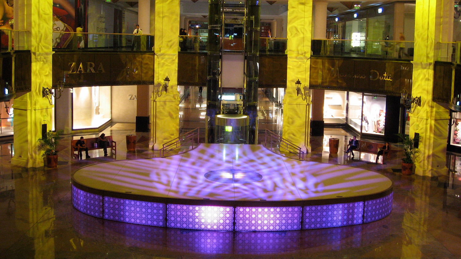 BARNYCZ-GROUP-MALL-OF-THE-EMIRATES-8.JPG