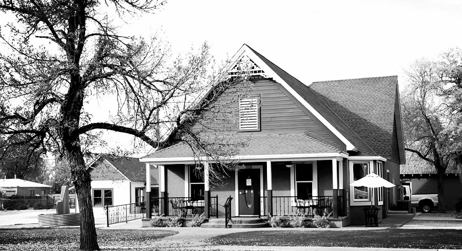 slantedporch.jpg