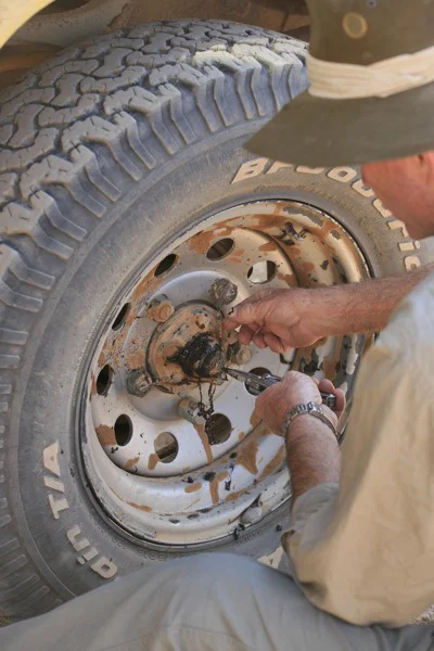 25b field repair.jpg