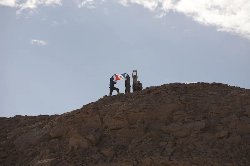 Explorers Club flag, Baharia Basin