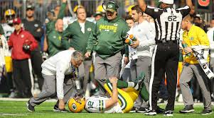 rodgers injury.jpg