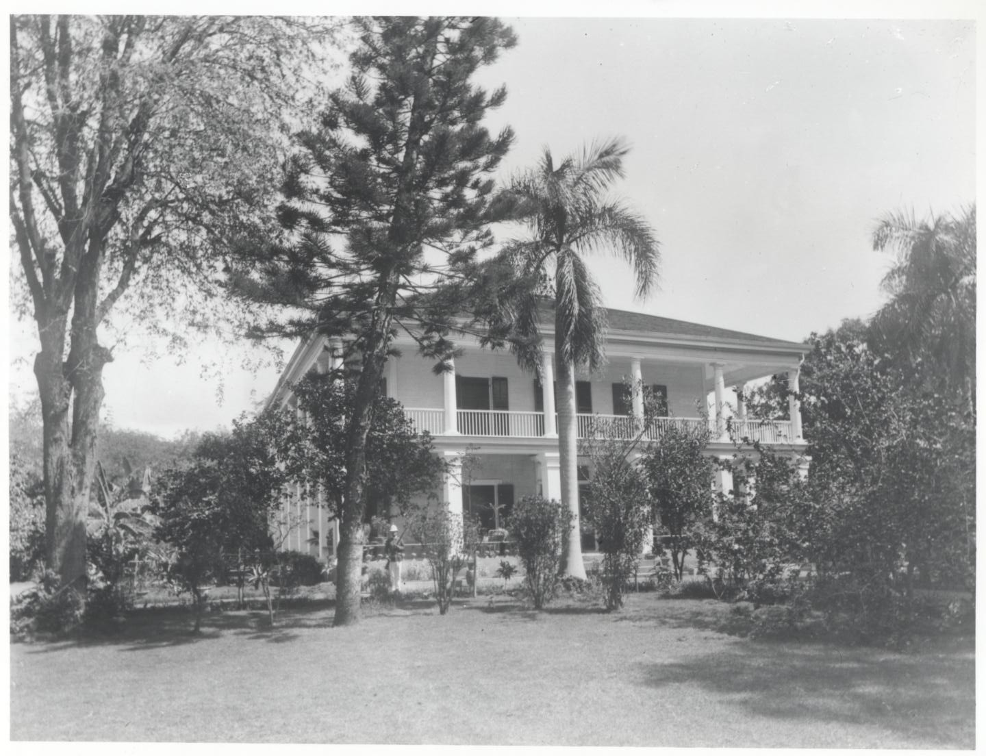   Exterior with guard.   Hawaii State Archives  