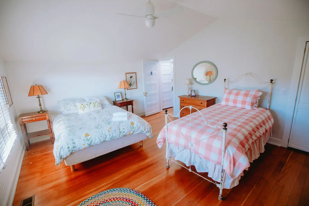 Second Floor Guest Bedroom (#2)
