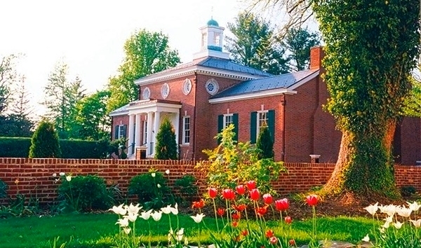     Supporting Loudoun's Unique Heritage Resource  Friends of Thomas Balch Library  