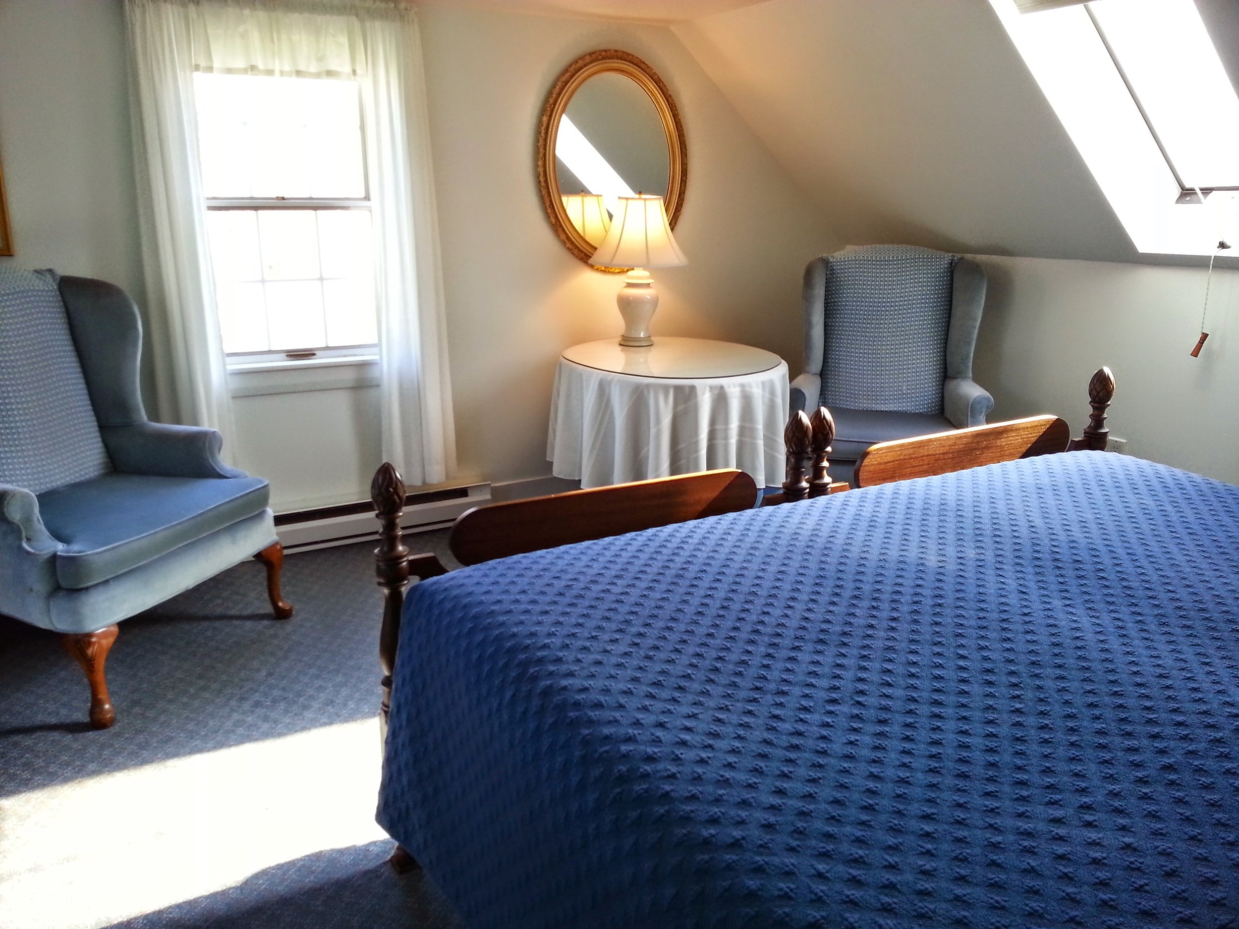 Picture of Knowles Jr Suite with King Bed - Book Now