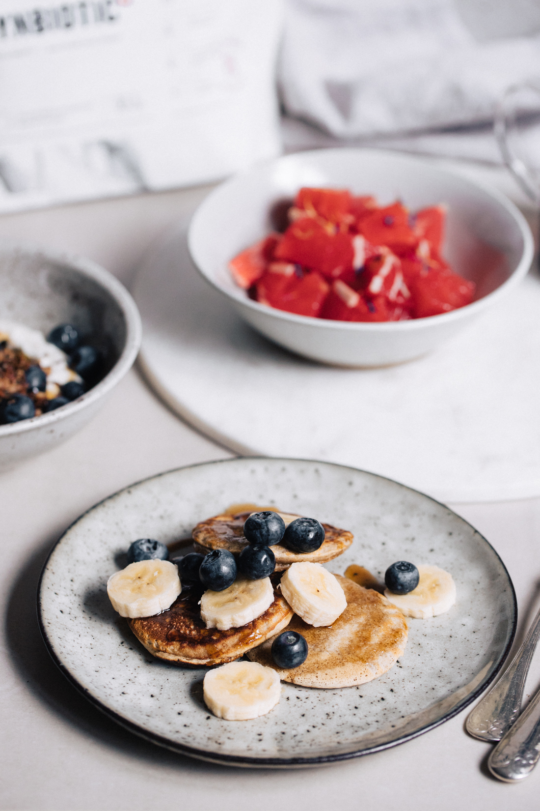 Vegan oat & banana pancakes