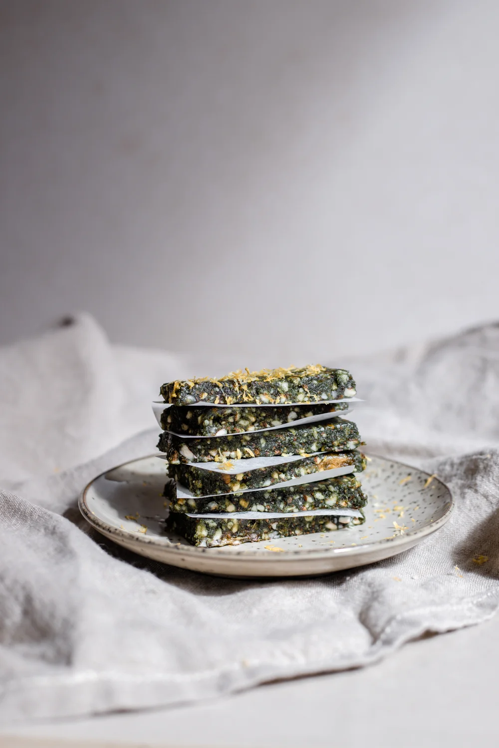 Citron & spirulina bars