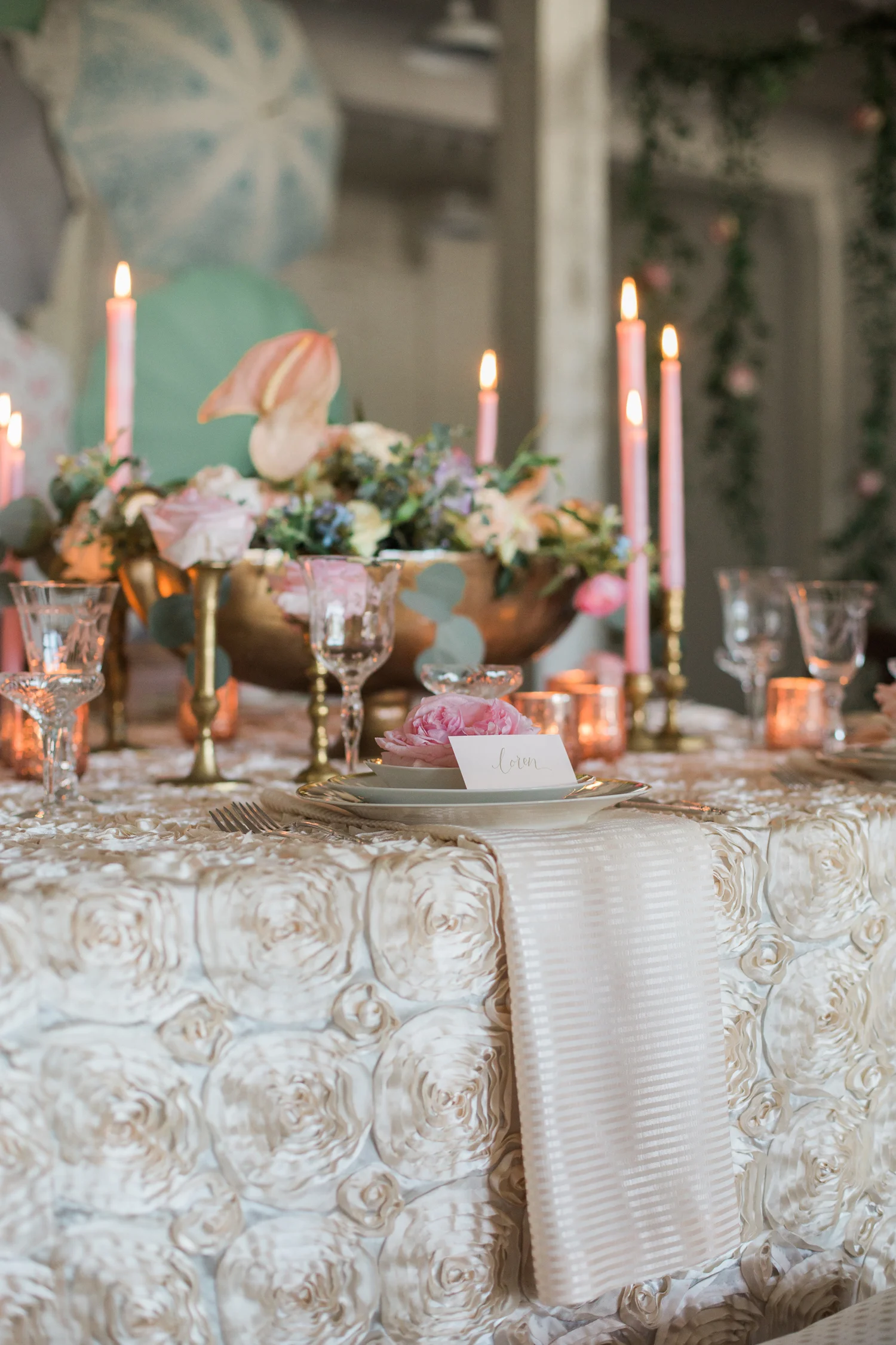 Bella Umbrella | Vintage Umbrella Rentals | Alante Photography | Seattle Wedding Planning