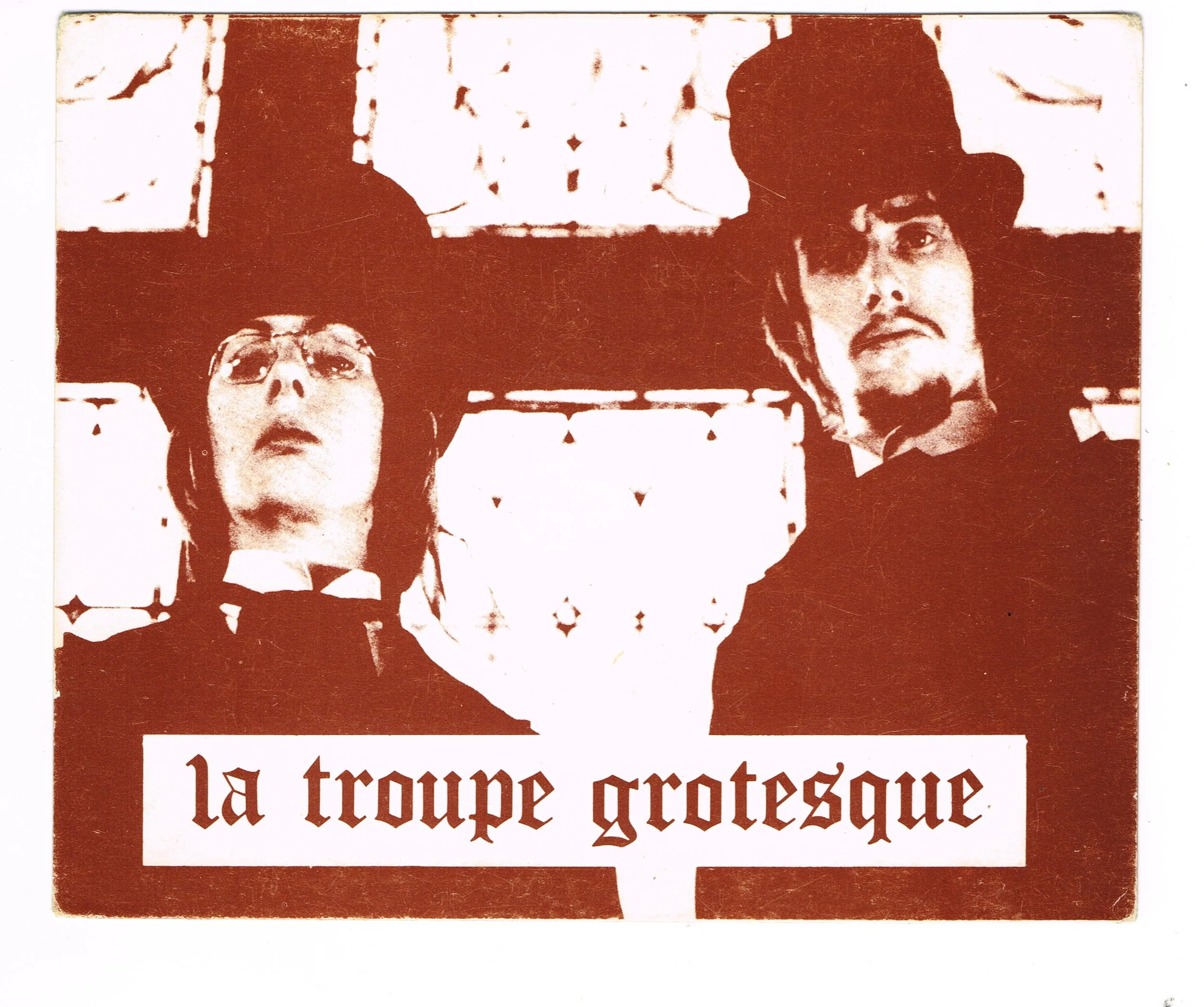 la troupe 21.jpg