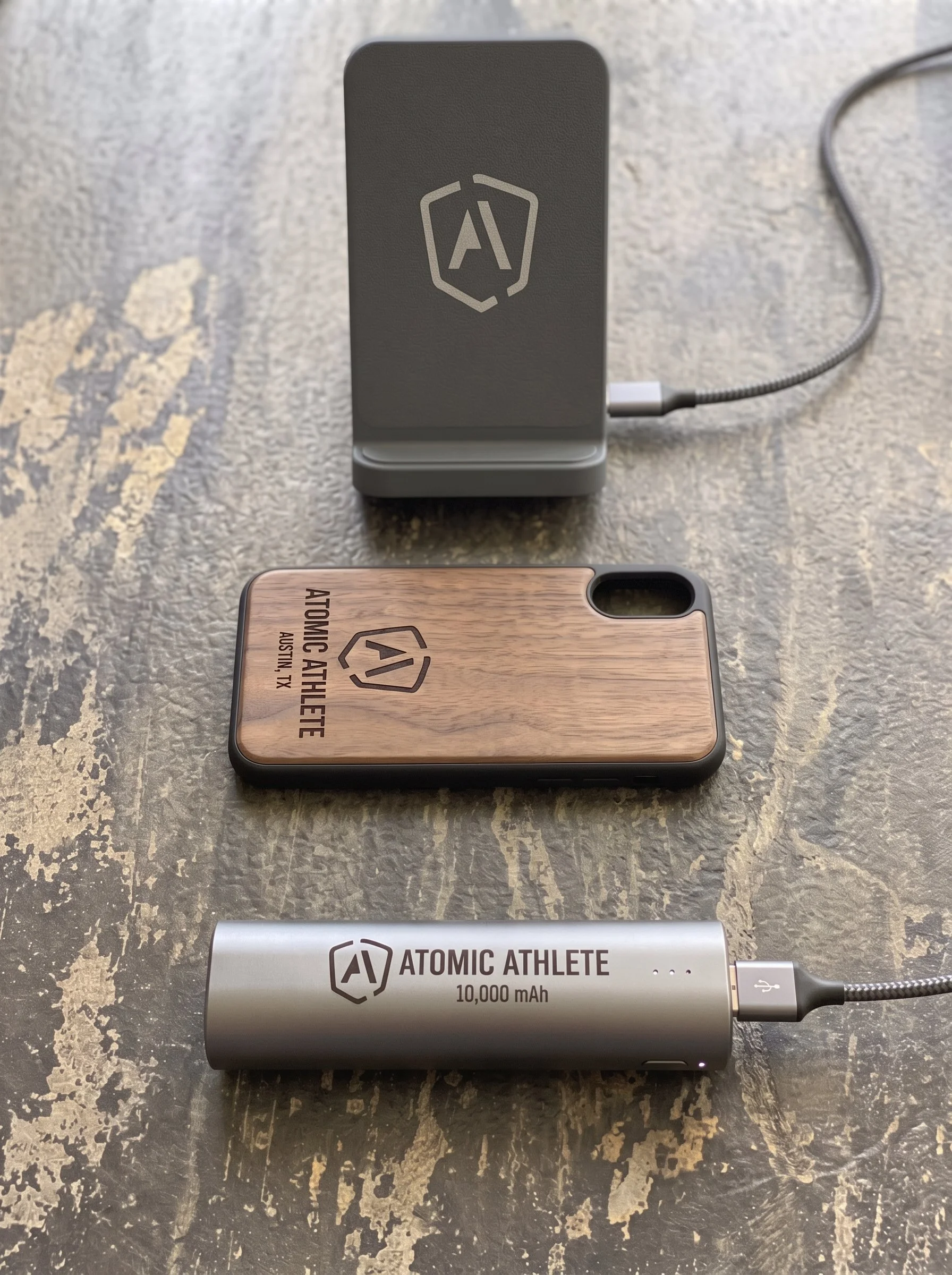 Custom printed wireless chargers and corporate tech accessories