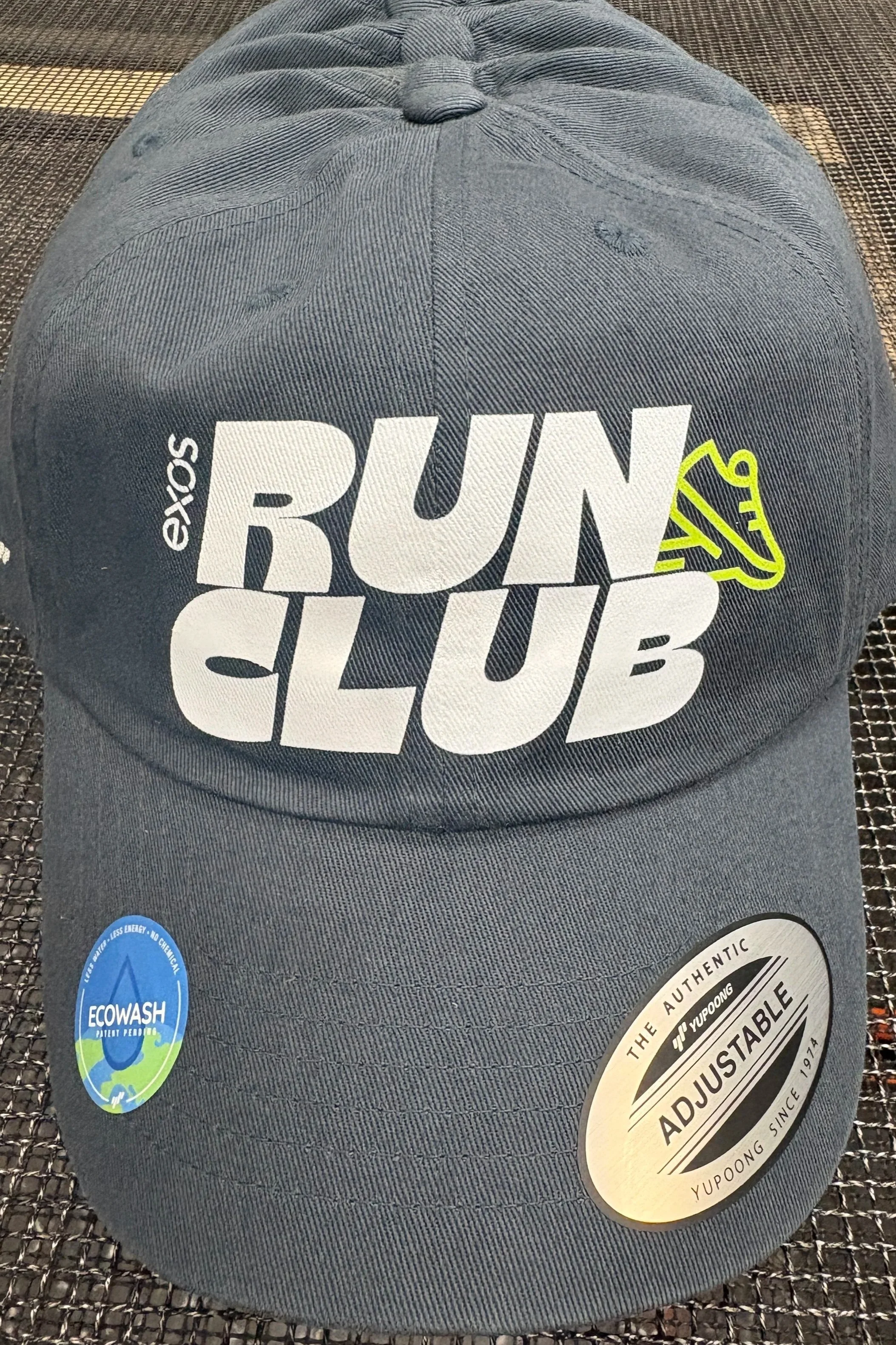 custom-screen-printed-hats-caps.jpg