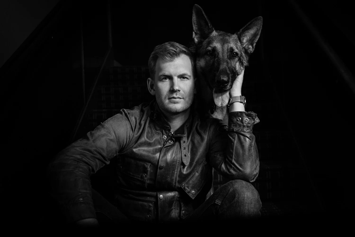 loyal-canine-co-#myloyalcanine-chris-legend-1.jpg