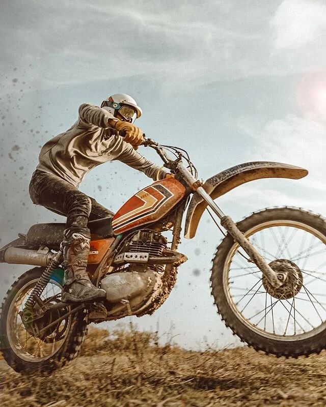 Currently seeking 2-wheel hooligans and 4-wheel maniacs for 2020 shoots⚡️ DM me or @bellwetherx