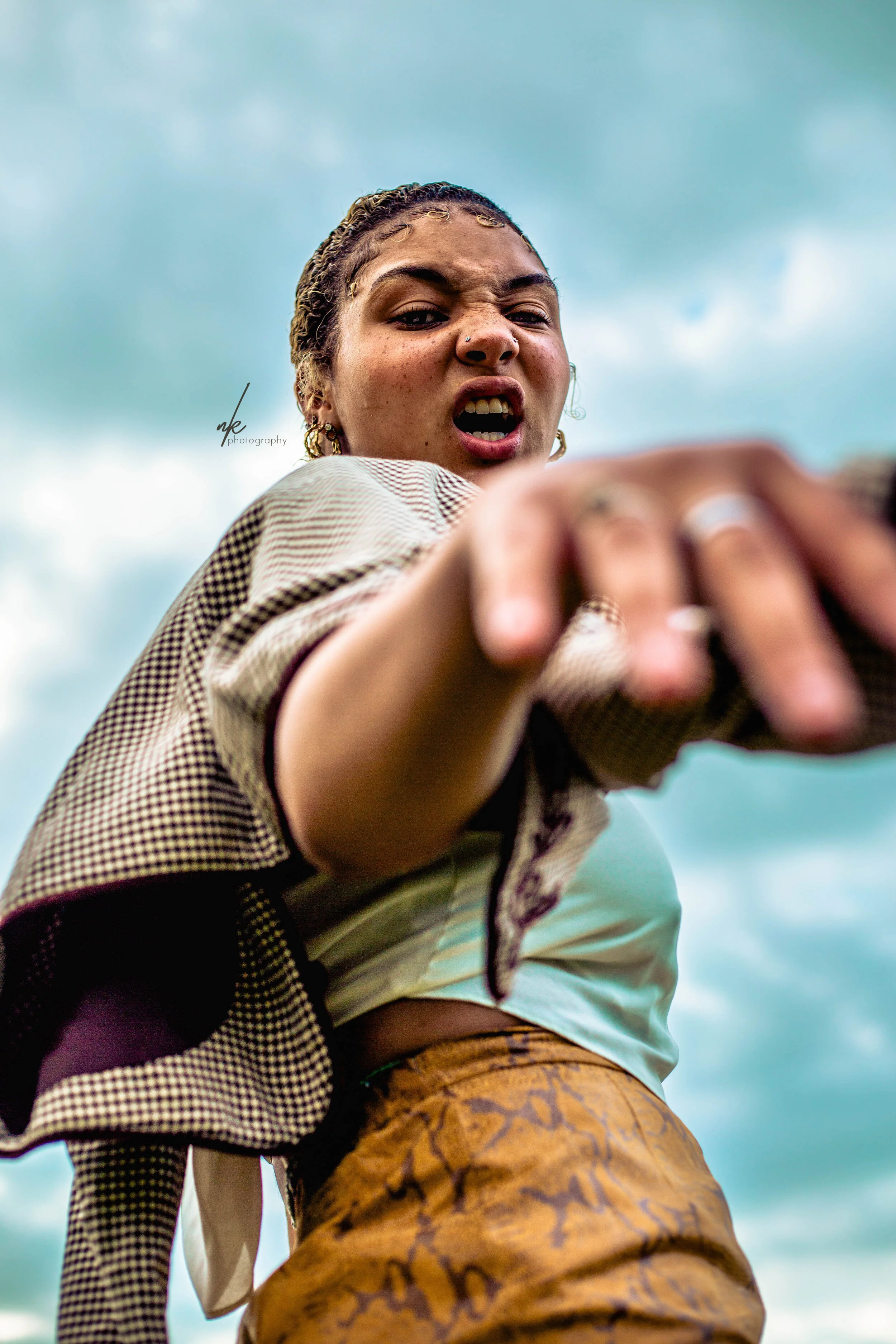 COFFEY IN A SKIRT-47W.jpg