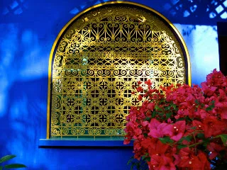 Colors, cous cous and cat-calls