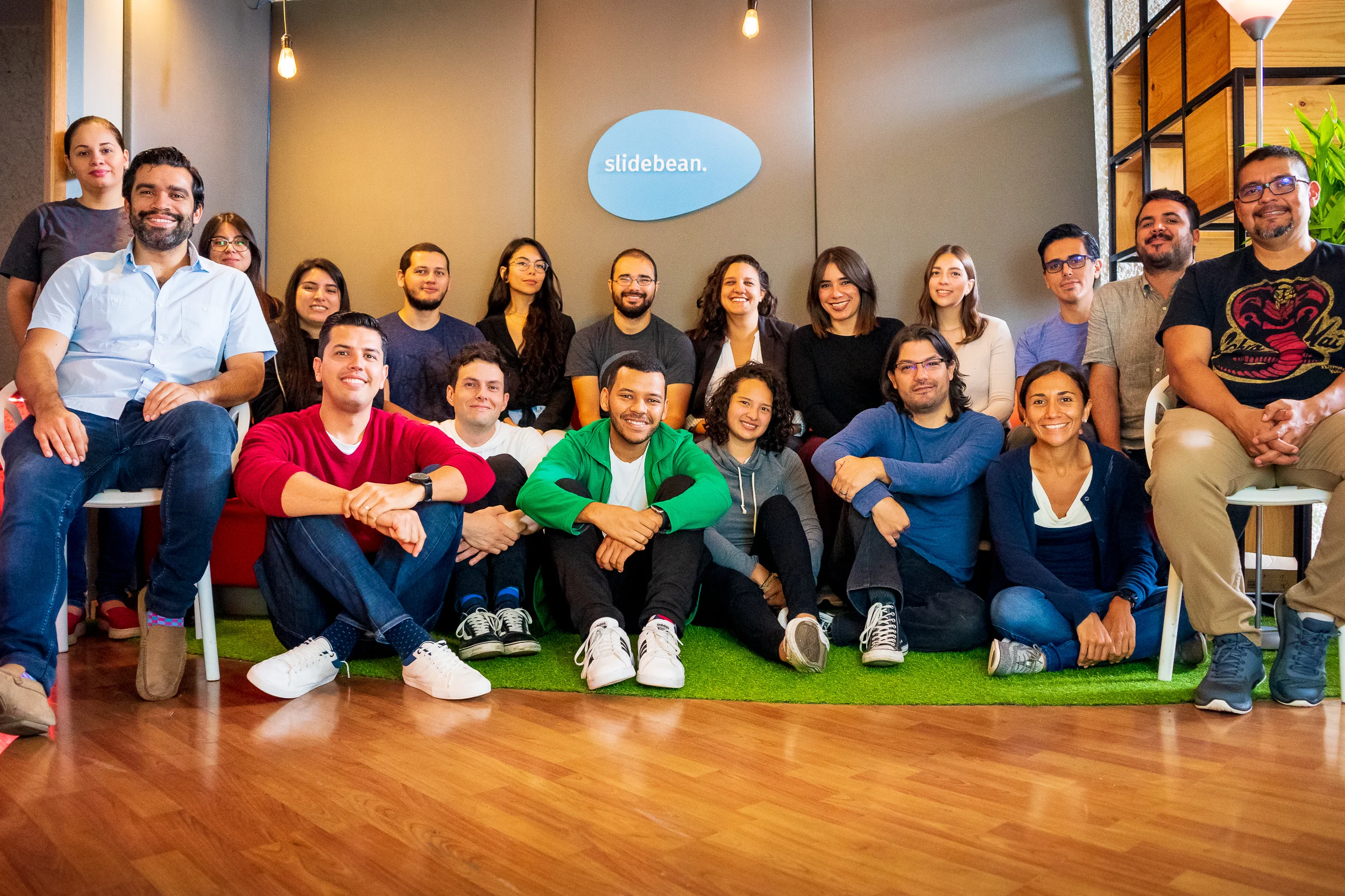 Slidebean-Team.jpg
