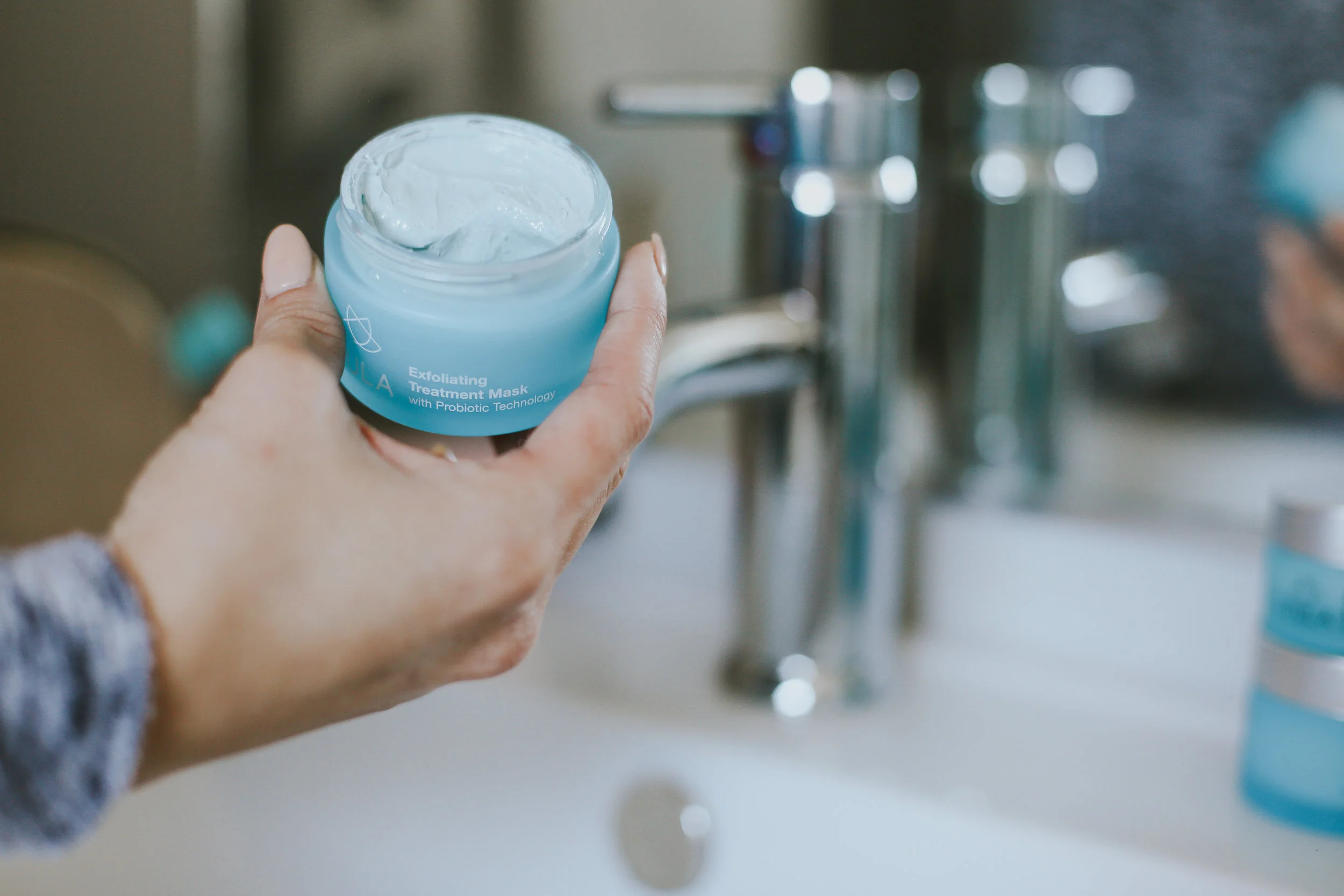 bychloewen-exfoliator-mask