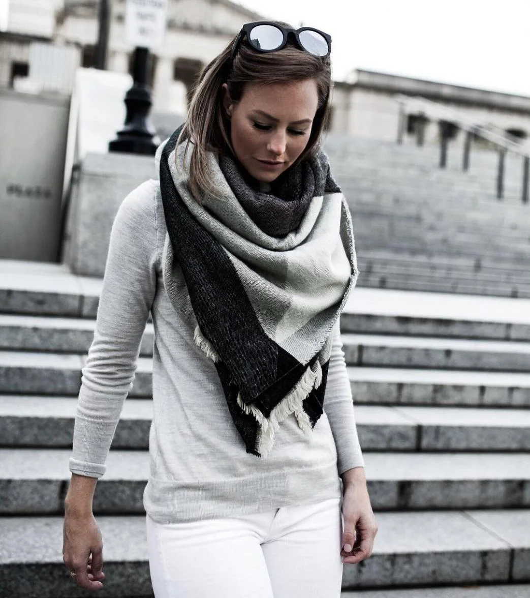amelia-styles-blogger-chanel-designer-sunglasses