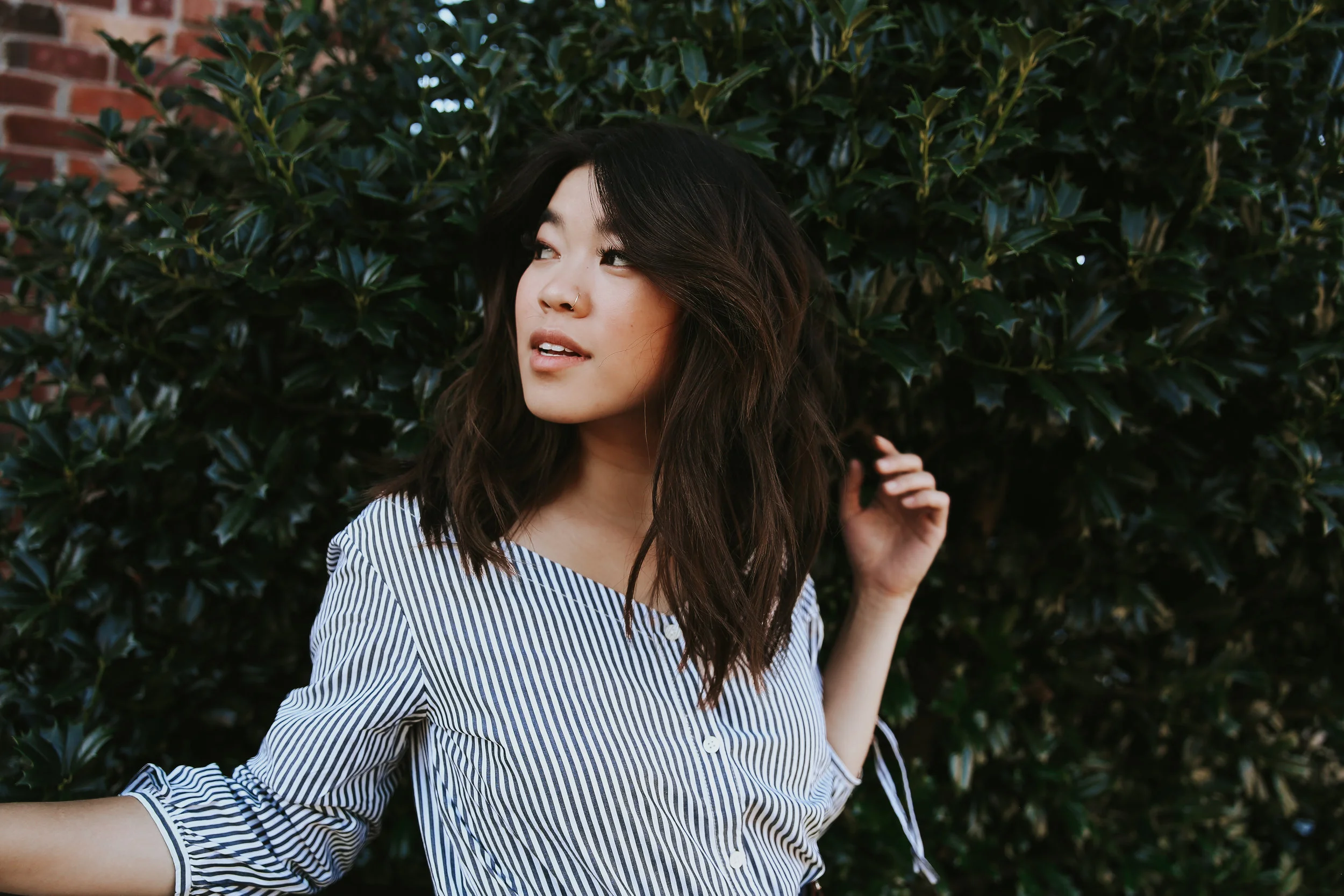 bychloewen-erin-condren-by-chloe-wen-hall-puppy-zappos-blog-blogger-nashville-lifestyle-fashion-clothes-shoes-spring-summer-sandal-hair-unicorn-inflatable-pool-blow-up-pup-dog-adoption-live-music-toy-daniel-wellington-watch-black-strappy-friends-wit…