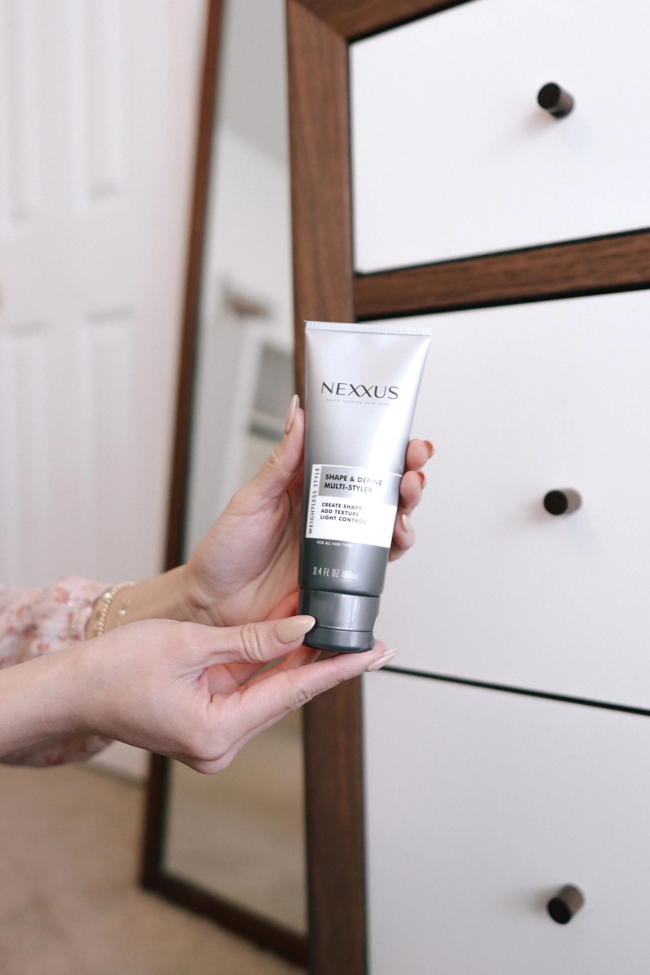 bychloewen-by-chloe-wen-nexxus-weightless-style-protinelock-heat-protectant-blow-dry-balm-target-dry-texture-fine-hairspray