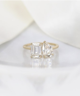 RosadosBox 3.25cts Gemini 8x6mm 9x6mm 14kt Gold Moissanite Toi Et Moi
