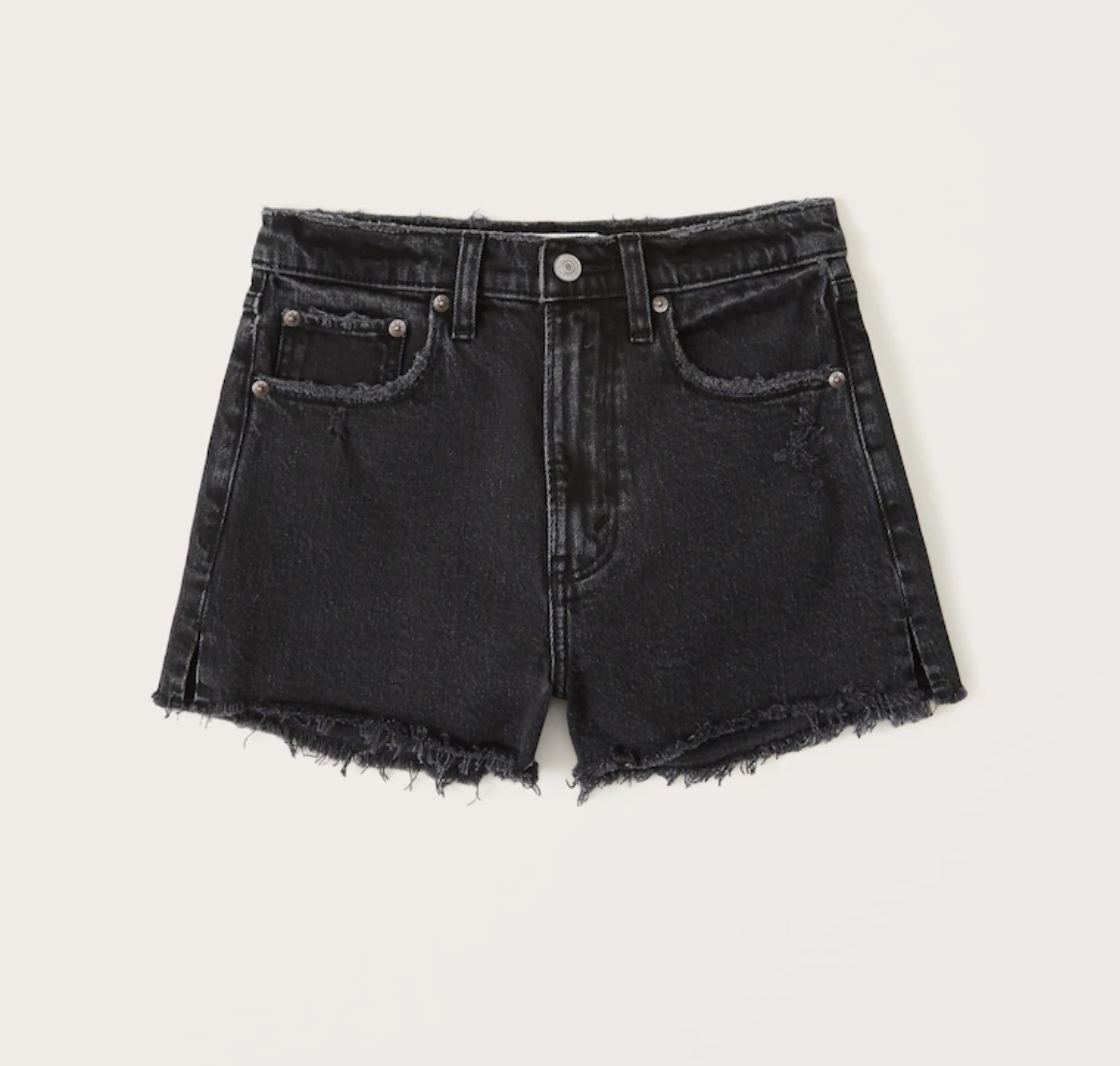 Abercrombie High Rise Mom Shorts in Black