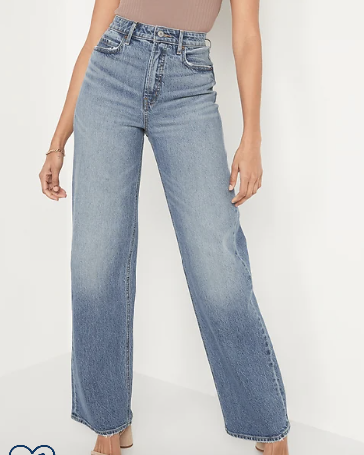 Old Navy Extra High-Waisted Sky-Hi Medium-Wash Wide-Leg Jeans 