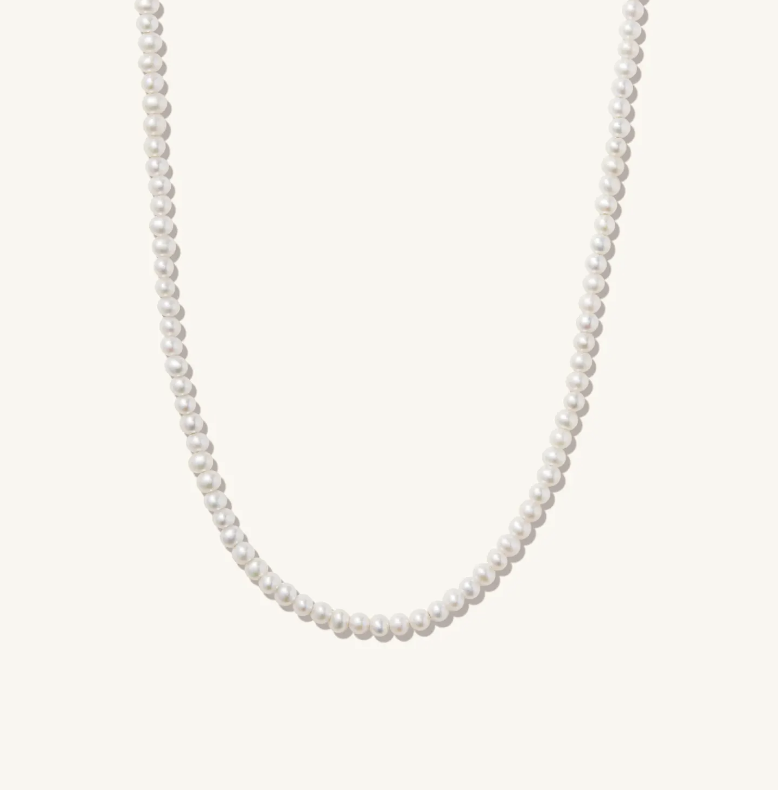 Essential Pearl Necklace