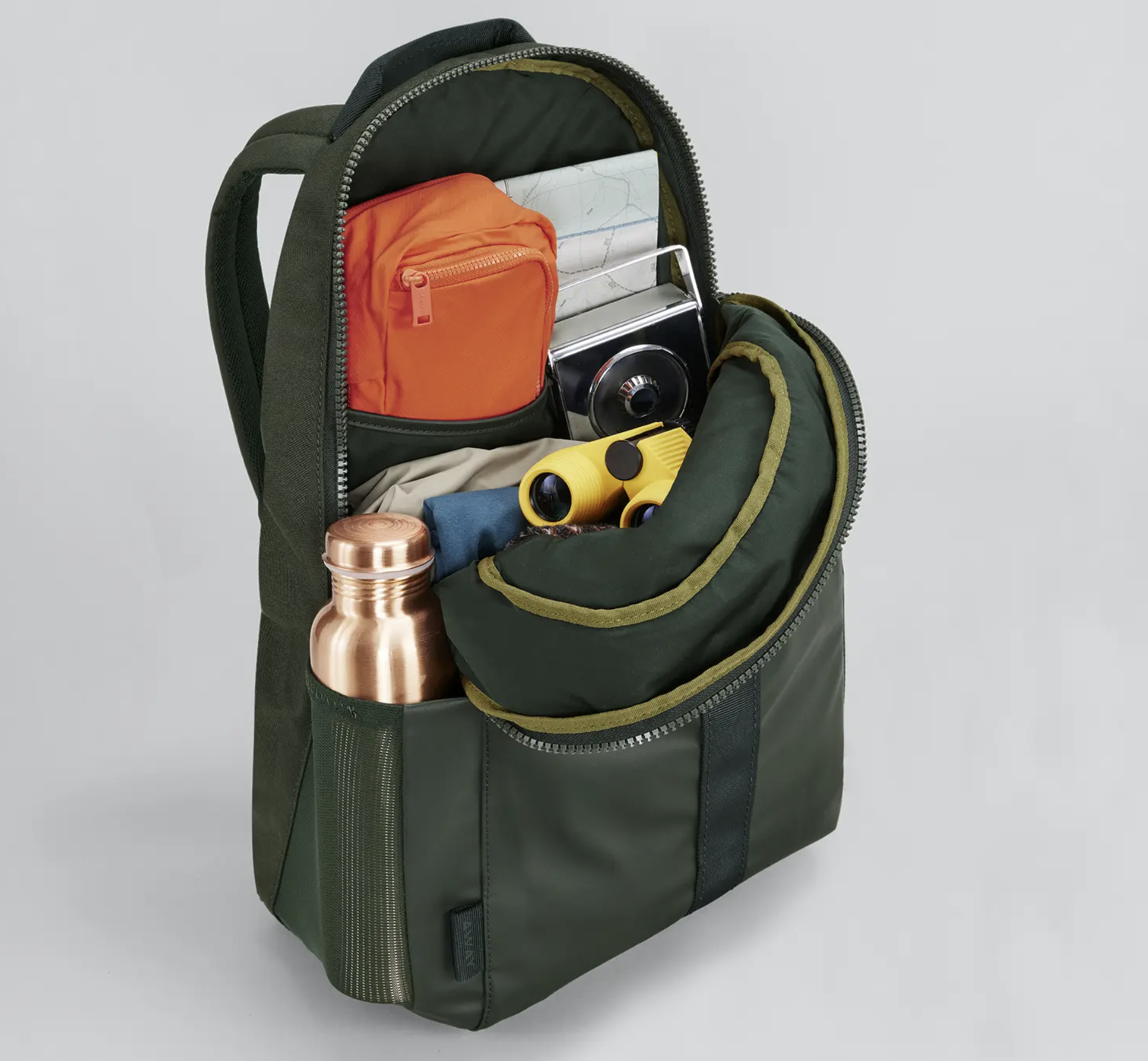Away F.A.R. Backpack 26L