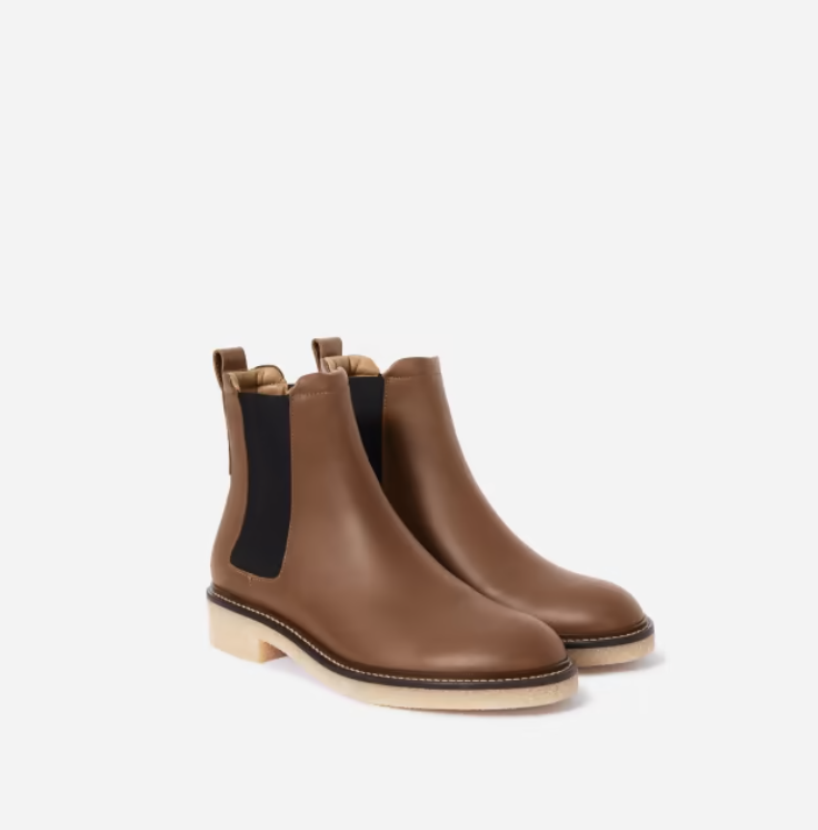 Everlane The Italian Leather Chelsea Boot