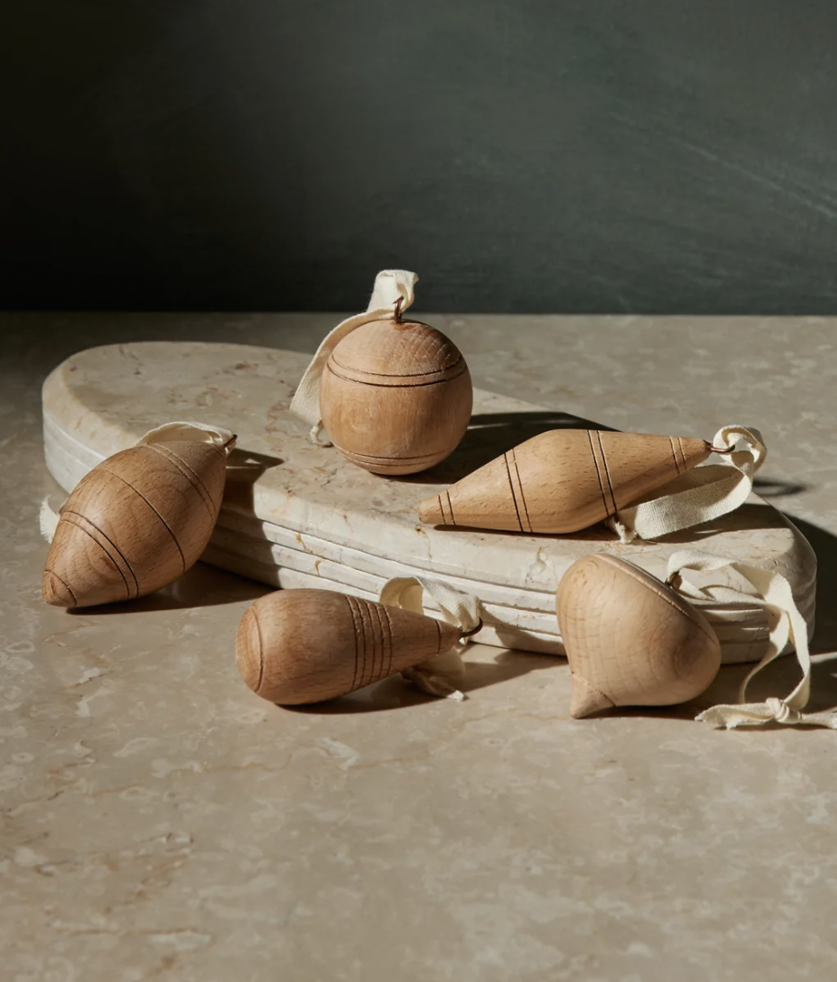  Lulu and Georgia Beechwood Ornament (Set of 5)