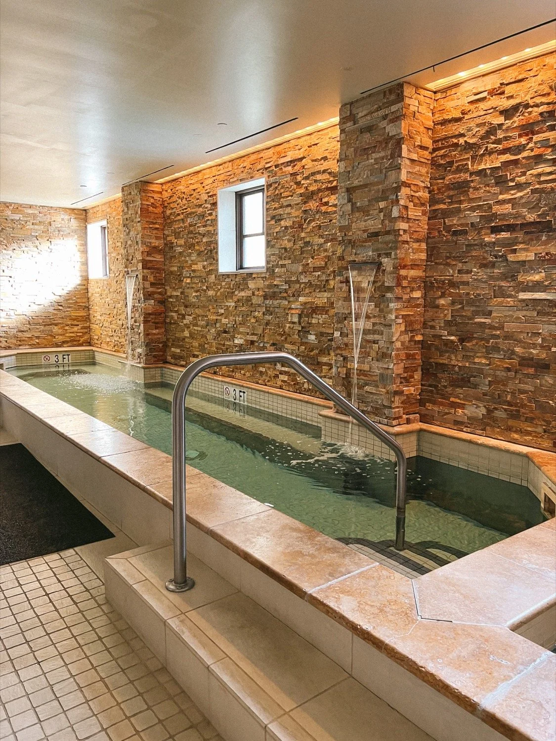 Our Experience Staying at the Four Seasons Vail, Colorado Resort! — by CHLOE WEN