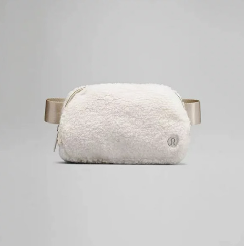 Lululemon Everywhere Fleece Belt Bag