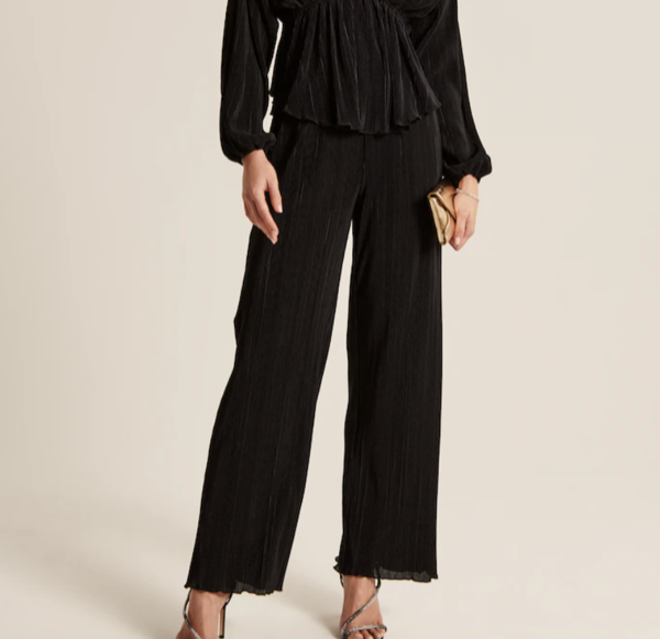Abercrombie Elevated Plisse Wide Leg Pants
