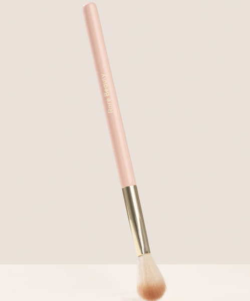 Rare Beauty by Selena Gomez Positive Light Precision Highlighter Brush
