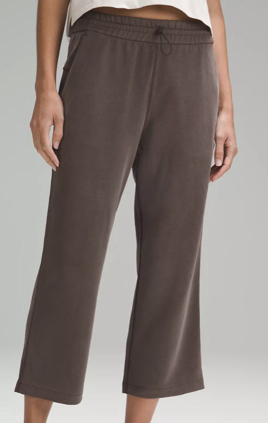 Lululemon High-Rise Straight Leg Cropped Pant