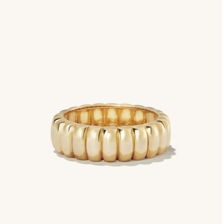 Mejuri Charlotte Ring
