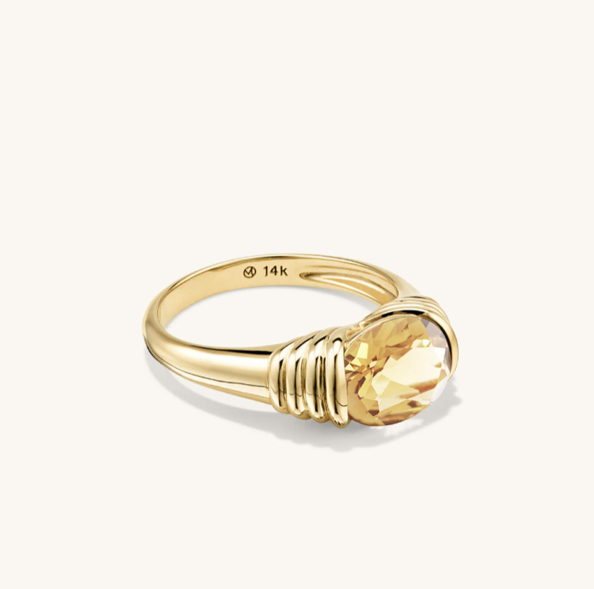 Mejuri Heirloom Ring in Honey Quartz