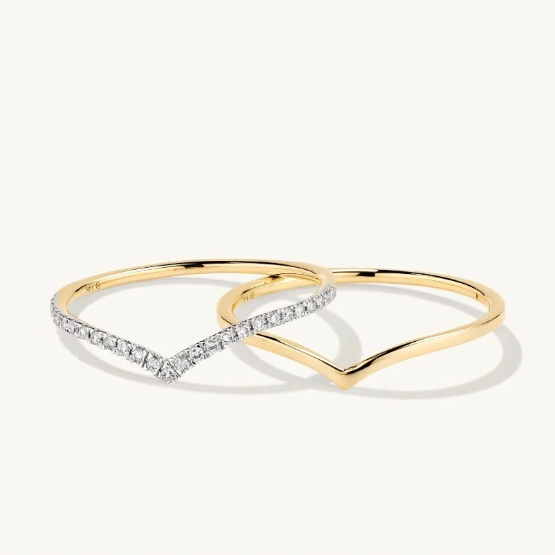 Mejuri Wishbone Stacker Set