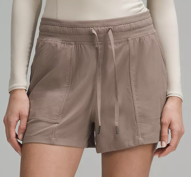 Lululemon Dance Studio High-Rise Short 3.5"