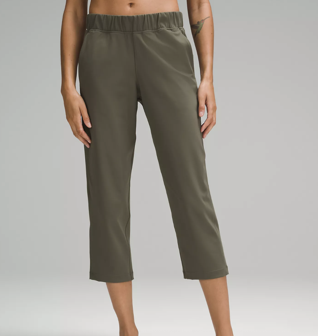 Lululemon Luxstreme Slim-Fit Pull-On Mid-Rise Cropped Pant 