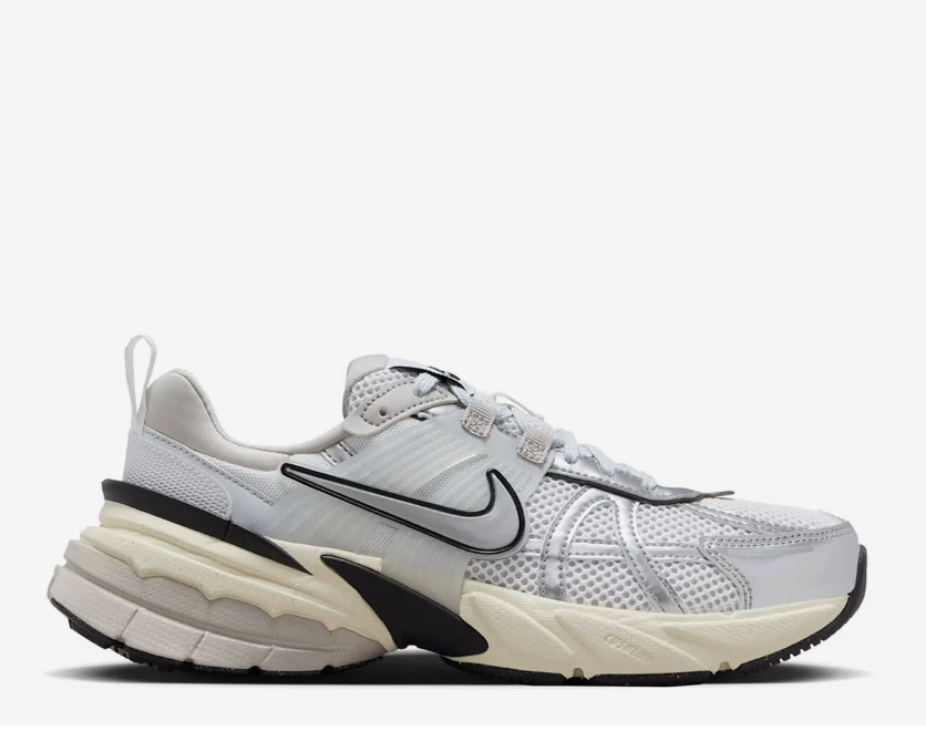 Nike V2K Run Sneaker