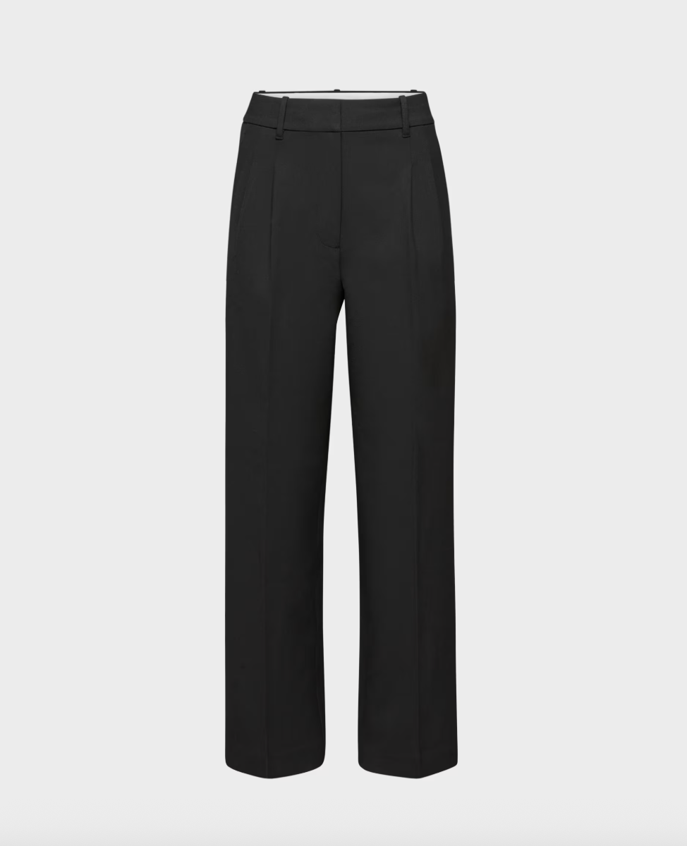 Aritzia Effortless Pant 