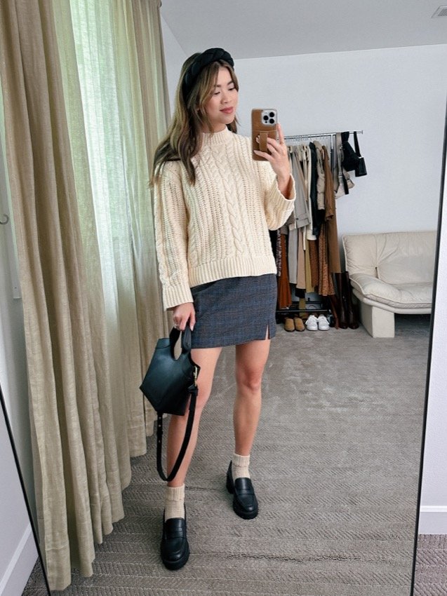 Easy First Trimester Outfit Ideas - 7 outfits for your week — by CHLOE WEN