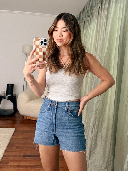 Best Denim Shorts for Summer Madewell Perfect Vintage Jean Short