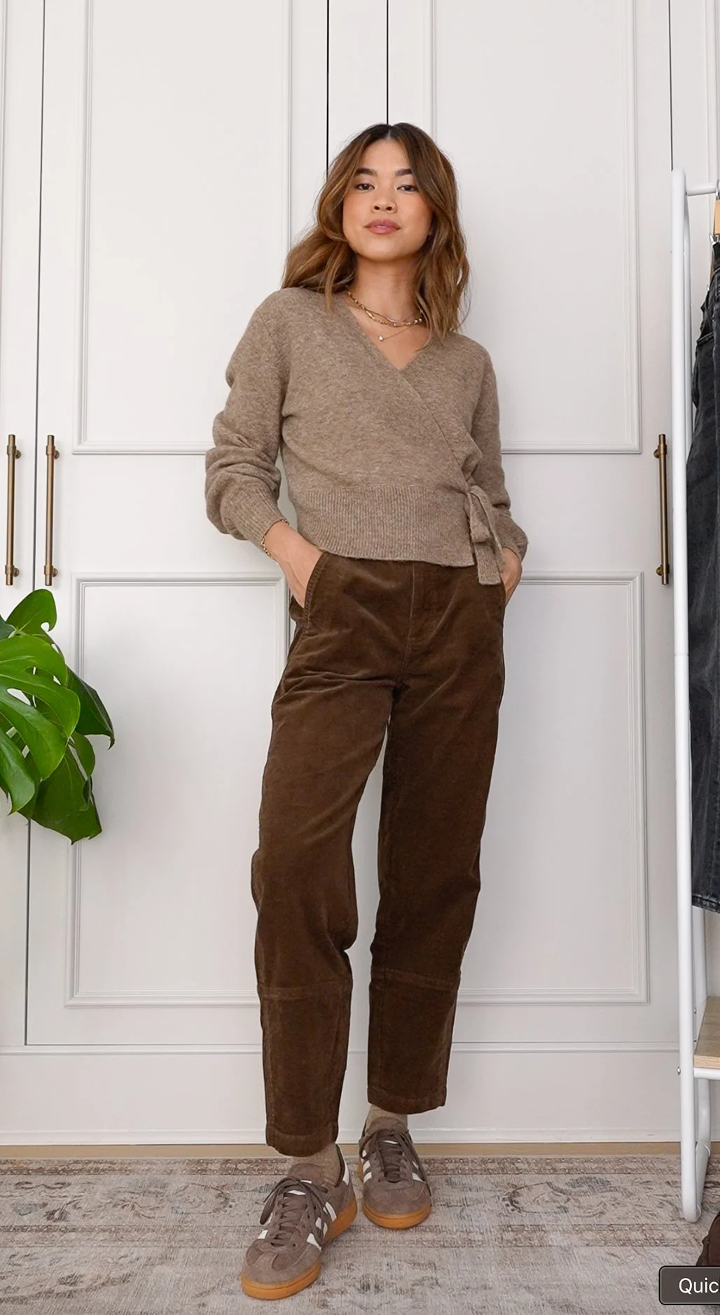 brown pants