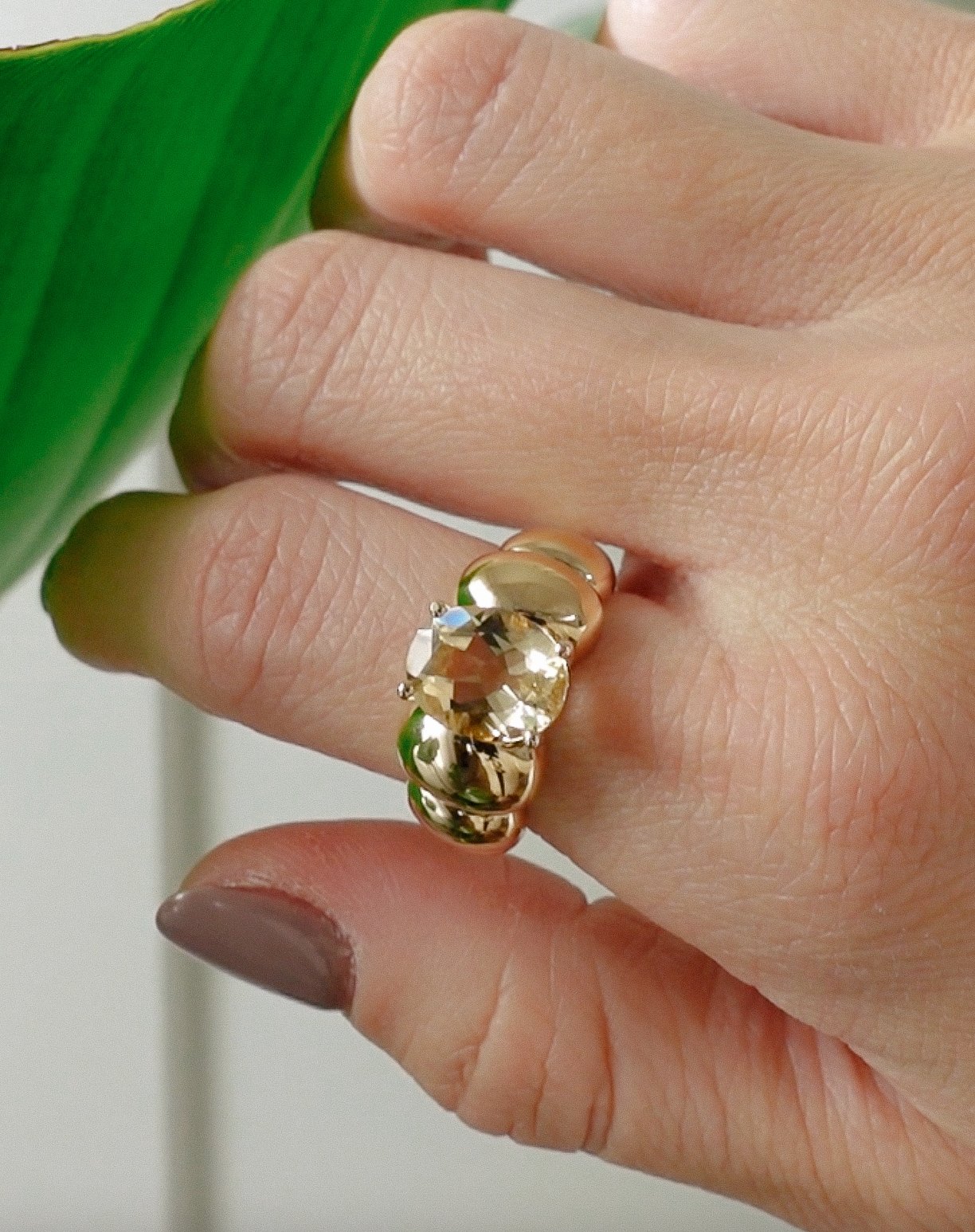Mejuri Puffy Charlotte Gemstone Ring influencer code