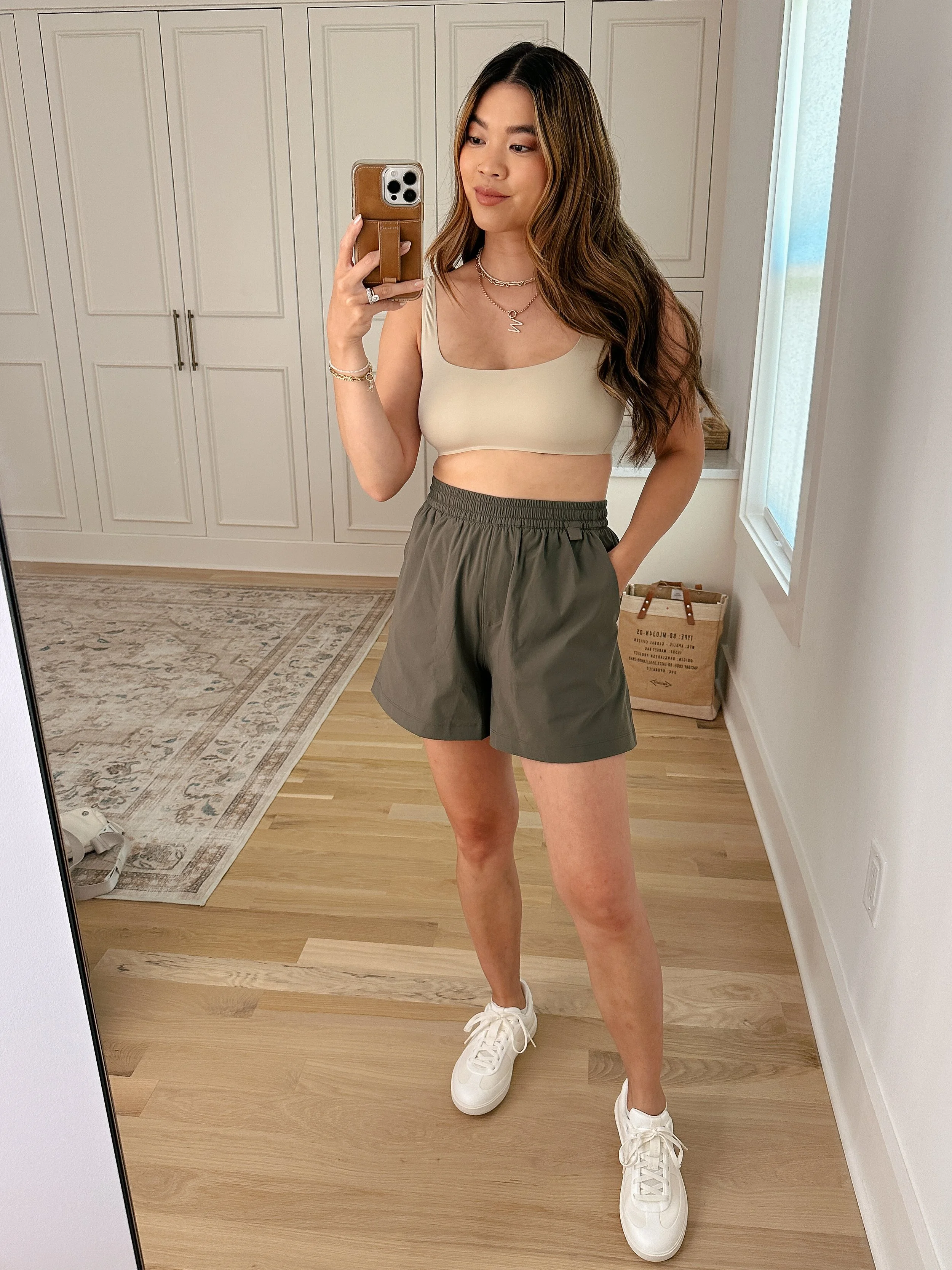 sports bra